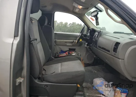 2008 Chevrolet Silverado C1500 z USA, uszkodzony, nr VIN 1GCEC14X08Z321716